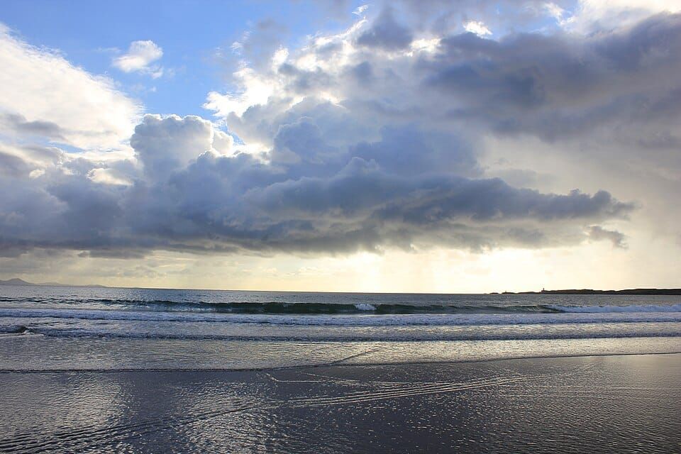 Traeth Llanddwyn
