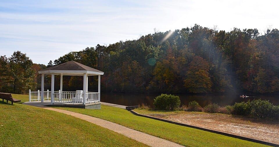 Twin Lake Park