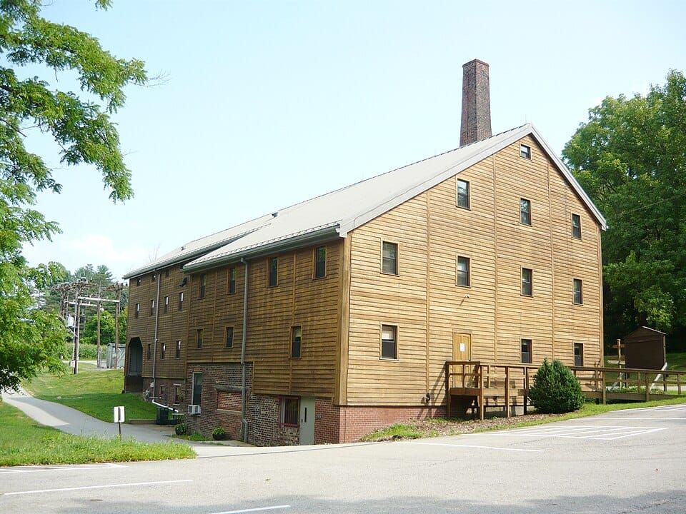 Saint Vincent Lake