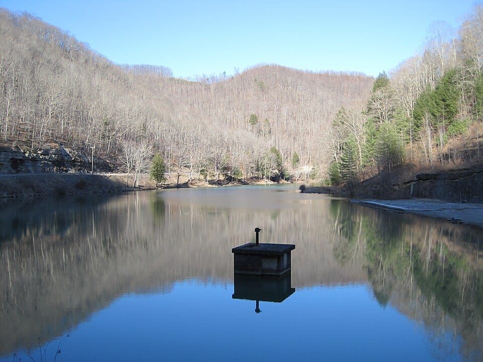 Laurel Lake