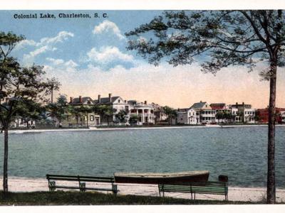Colonial Lake Park