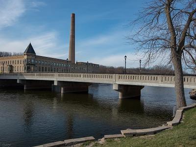 Fox River Shores Forest Preserve
