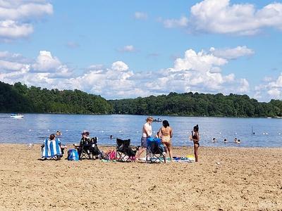 Hardy Lake