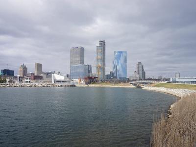 Lakeshore State Park