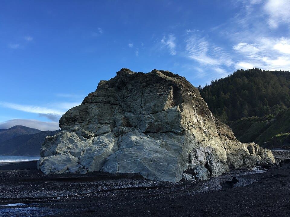 Little Black Sands Beach