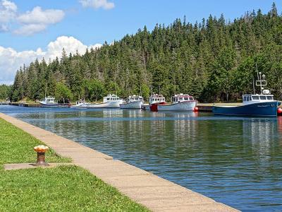 Peters Lake Park