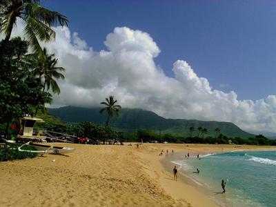 Mākaha Beach