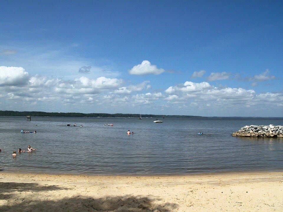 Jamestown Beach