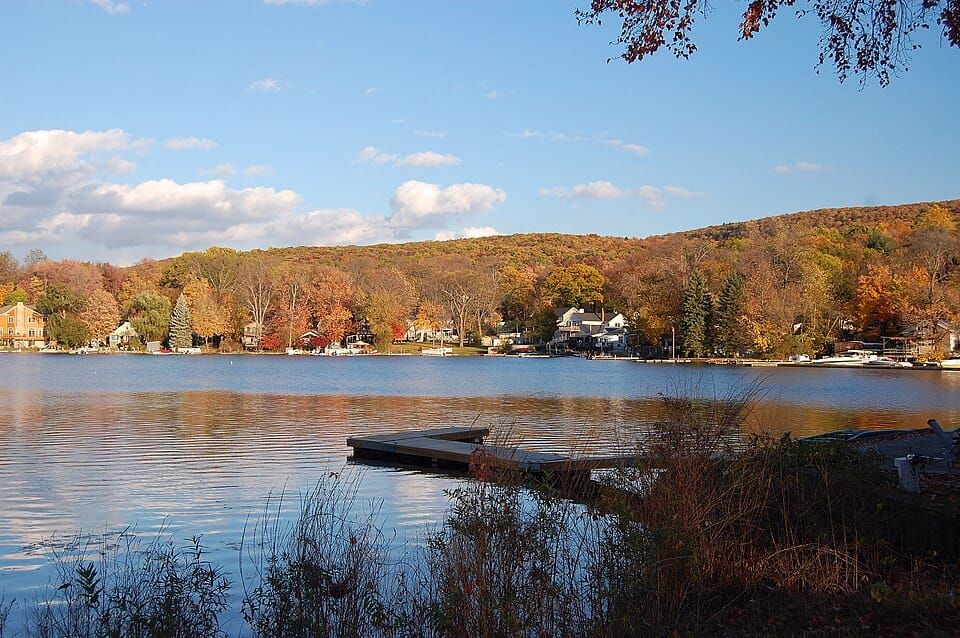 Willow Point Marina