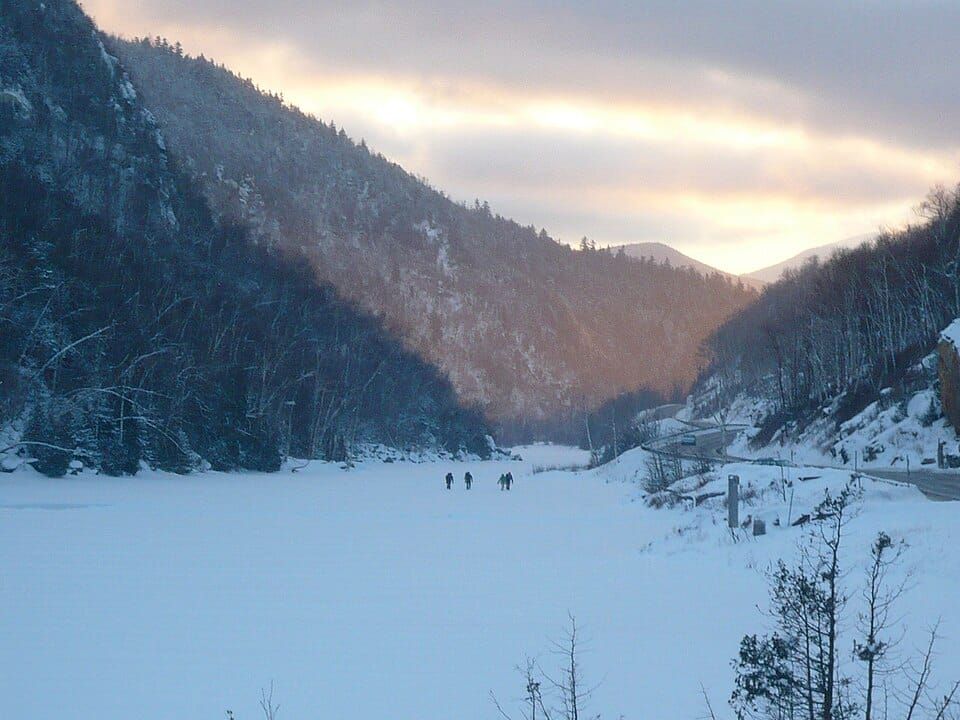 Cascade Lake