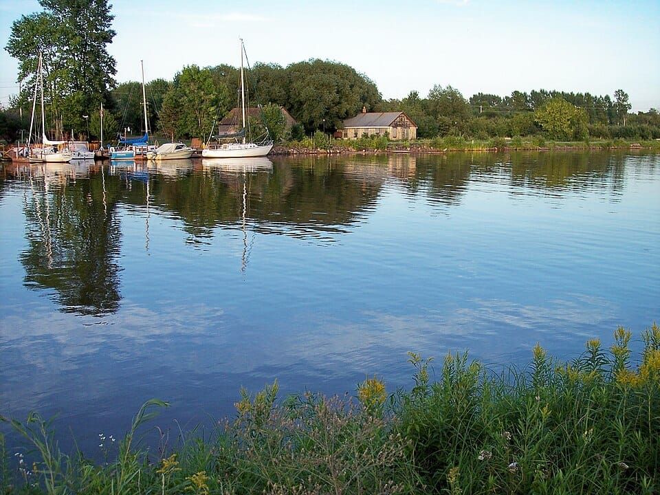 Public Beach (Village)