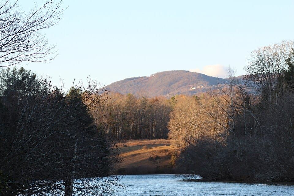 Lovill's Creek Lake
