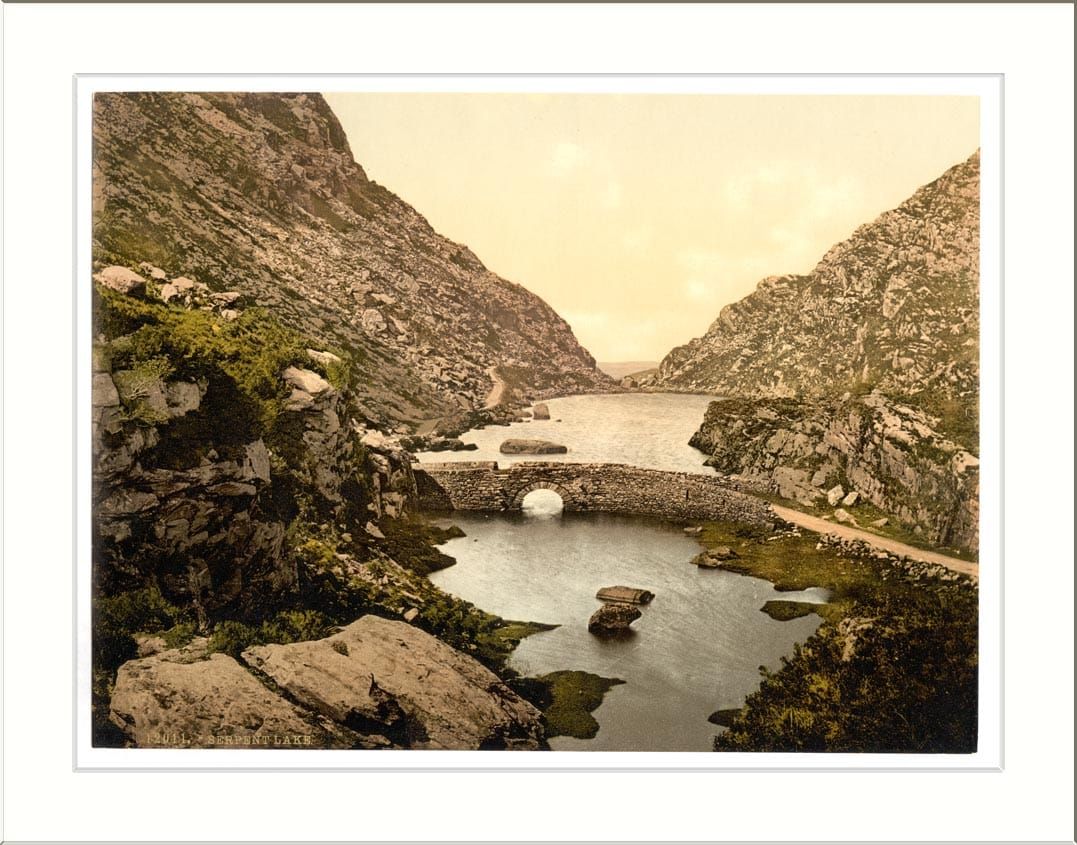 Serpent Lake