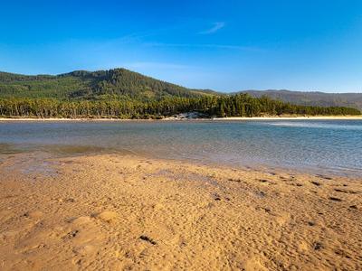 Sandbeach Lake