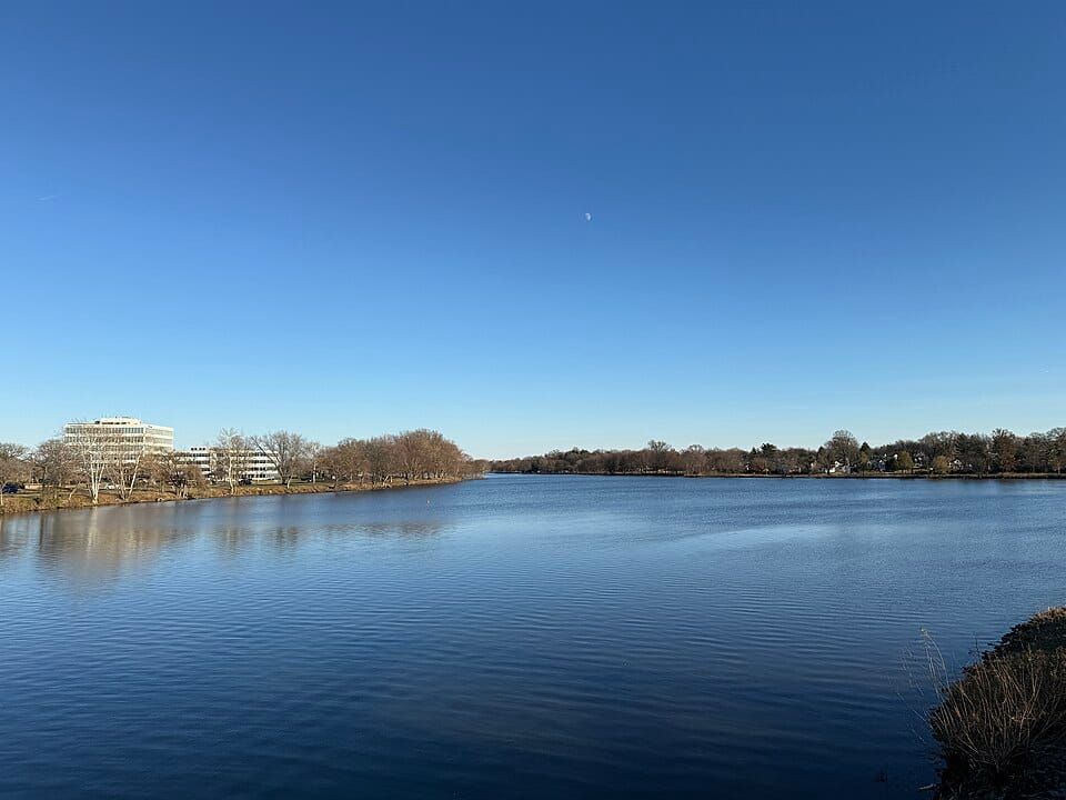 Cooper River Lake