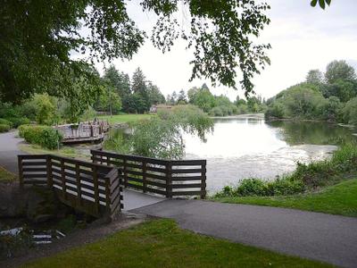 Commonwealth Lake