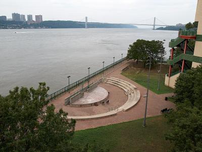 Riverbank State Park