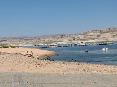 Wahweap Beach