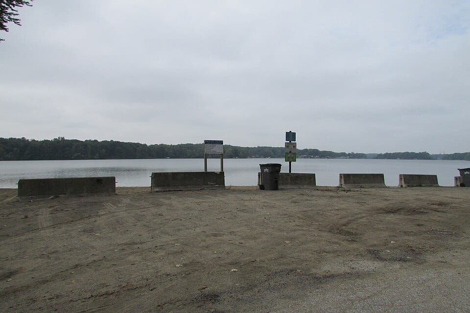 Hudson Lake