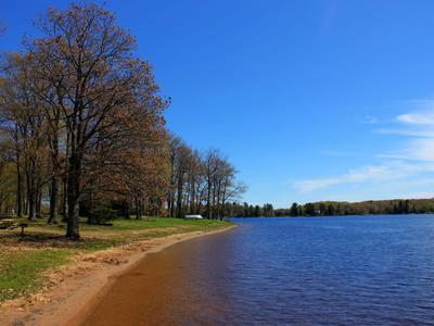 Twin Lakes State Park
